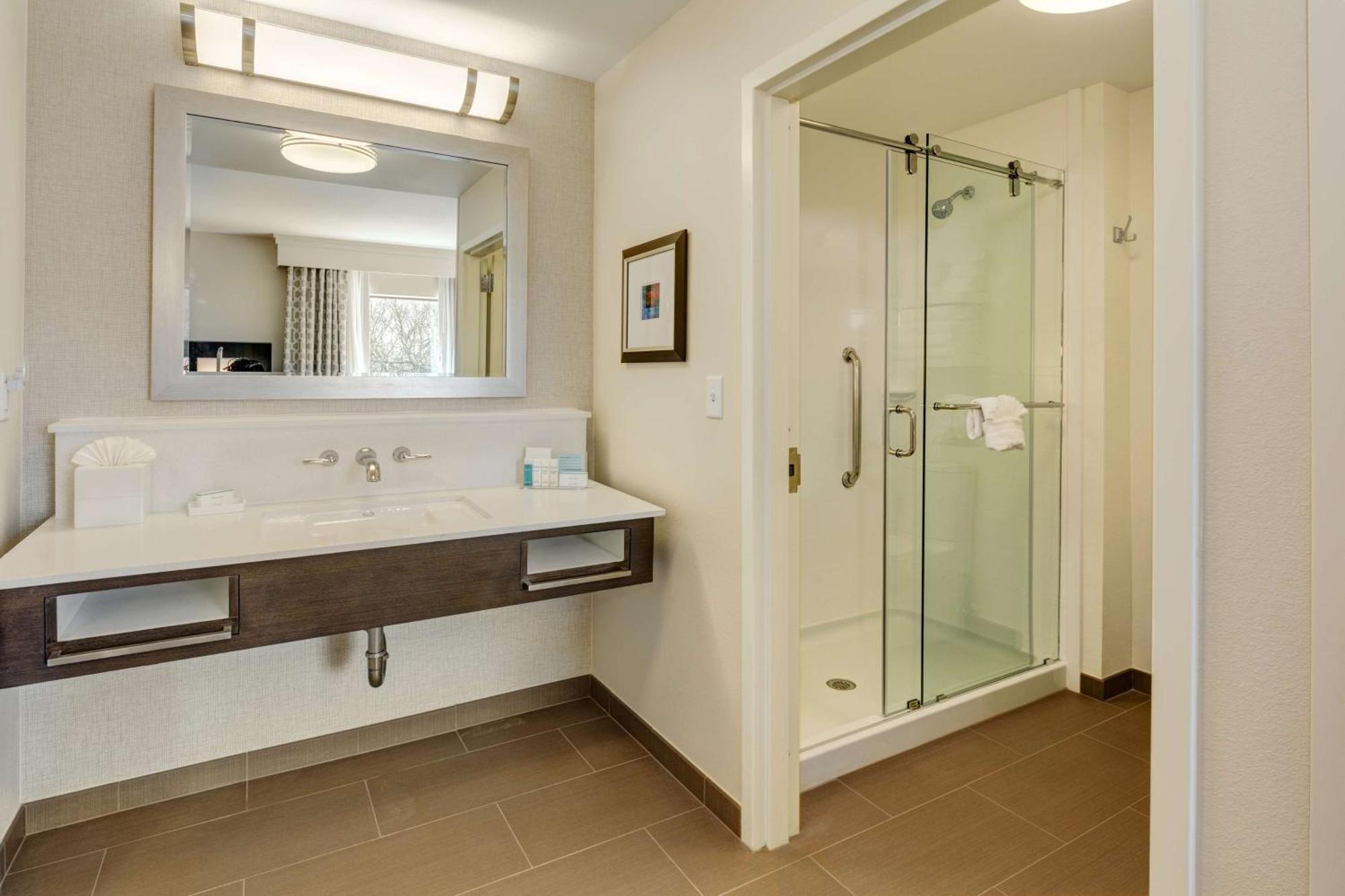 Hampton Inn & Suites Dallas/Plano-East Buitenkant foto