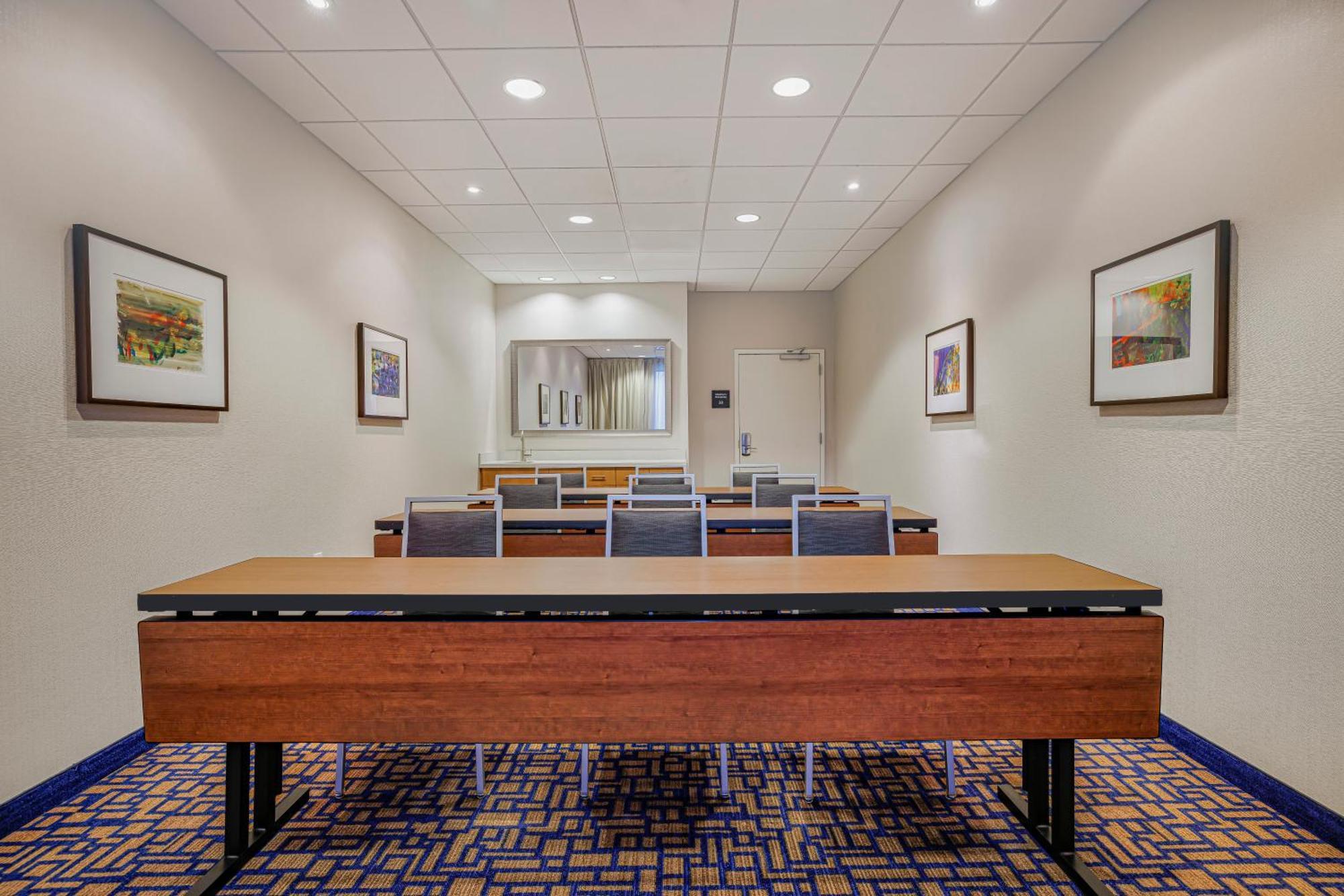 Hampton Inn & Suites Dallas/Plano-East Buitenkant foto